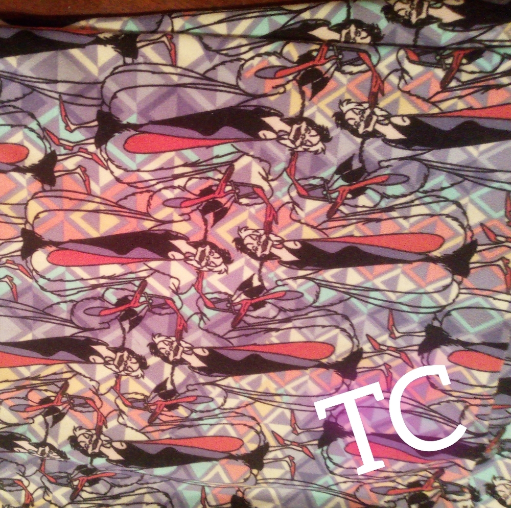Disney LuLaRoe TC Cruella DeVille Legging nwot